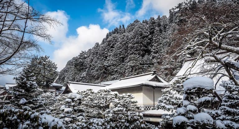 Staying at Eko In Koyasan in winter