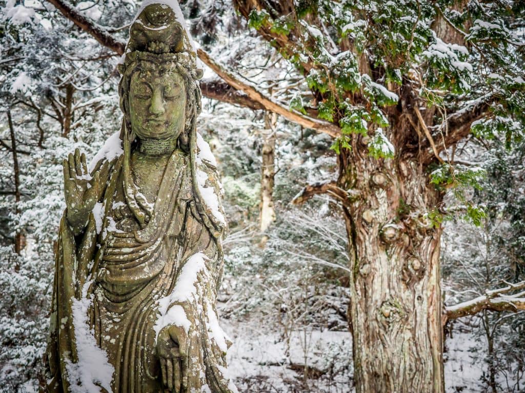 Kuanyin statue, Okunoin, Koyasan