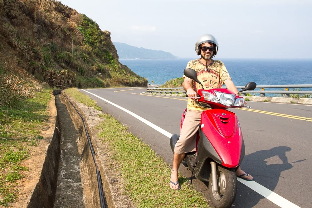Riding a scooter downthe East coast of taiwan Hualien to Taitung
