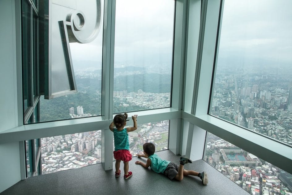 Taipei 101 obsevatory in Taipei with kids