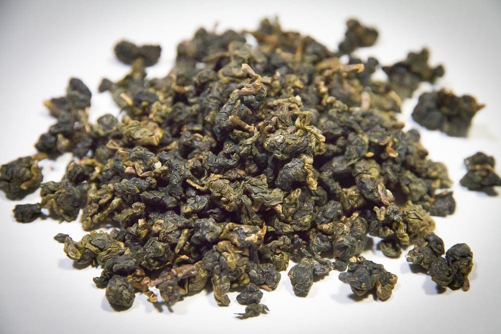 dong ding oolong tea leaves
