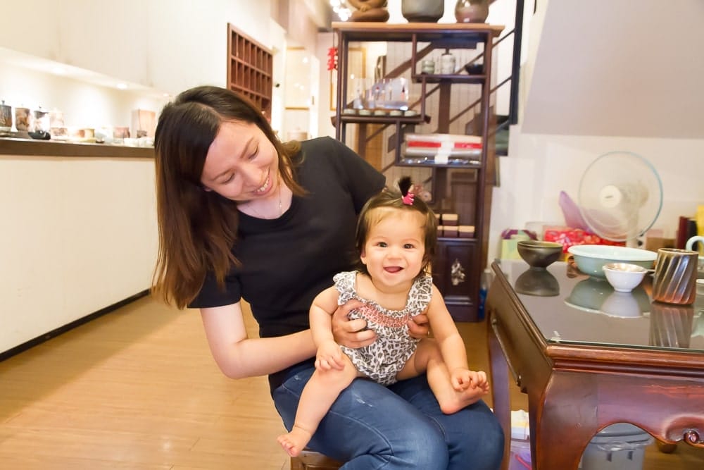 Shopping for Yingge ceramics