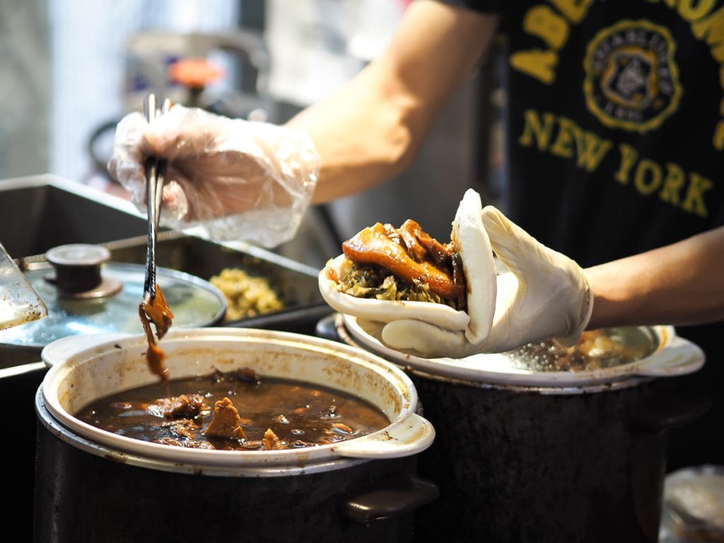 Shi Family Gua Bao, Tonghua (Linjiang Street) Night Market in Taipei