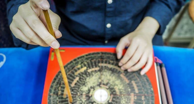 Chinese knife massage in Taipei, Taiwan