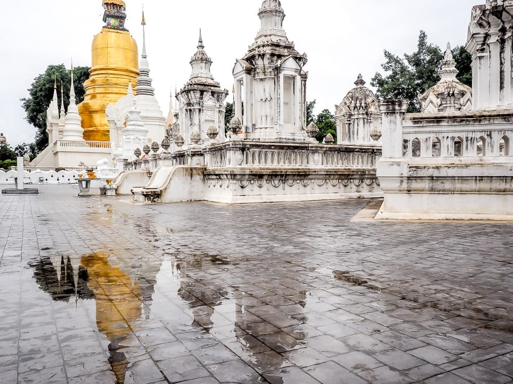 Wat Suak Dok, a Chiang Mai temple with a collection of white chedis