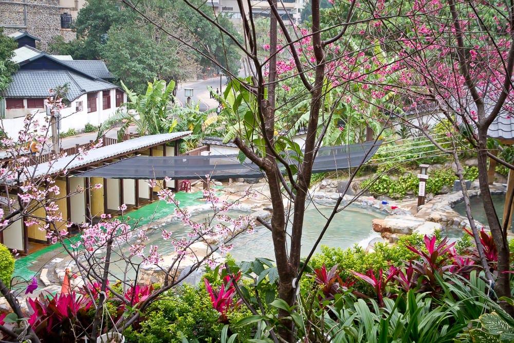 Wondering what to do in Taiwan? Check out Millennium hot spring in Beitou! 