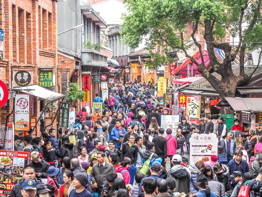 Shenkeng, the homeland of stinly tofu in Taiwan