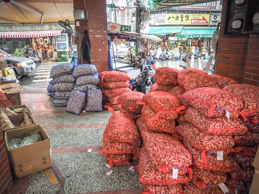 Bags of shallots and garlic on Dihua Jie (Dihua Street), Dadaocheng
