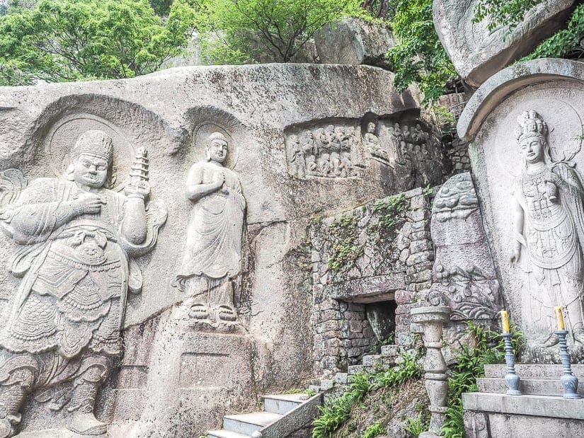 Rock carvings at Seokbulsa Temple