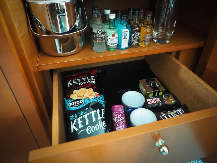 Mini bar in our Grand Hyatt Muscat room