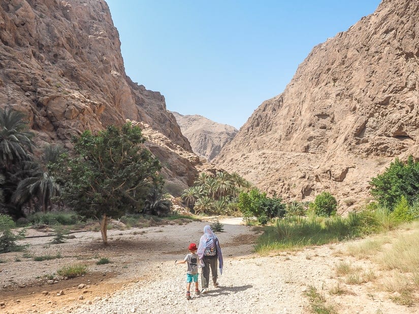 Hiking to Wadi Shab with kids