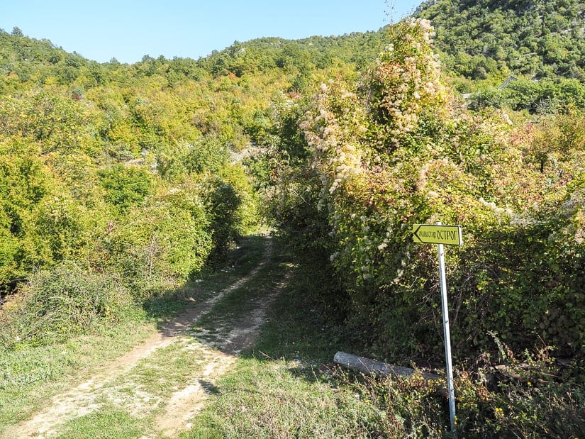 Entrance to the hike to Ostrog Monastery