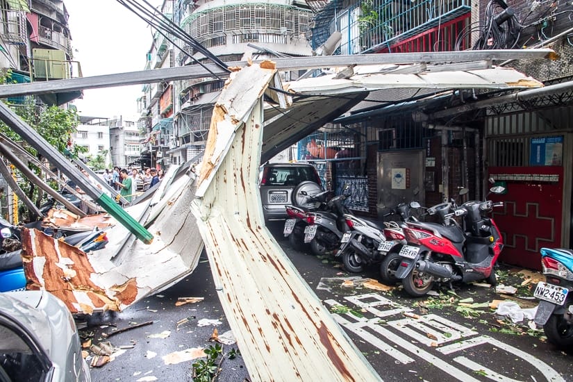 Damage in Taipei from Typhoon Soudelor (2015)