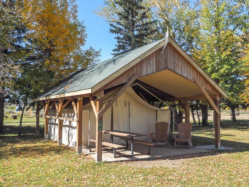 Dinosaur Provincial Park comfort camping