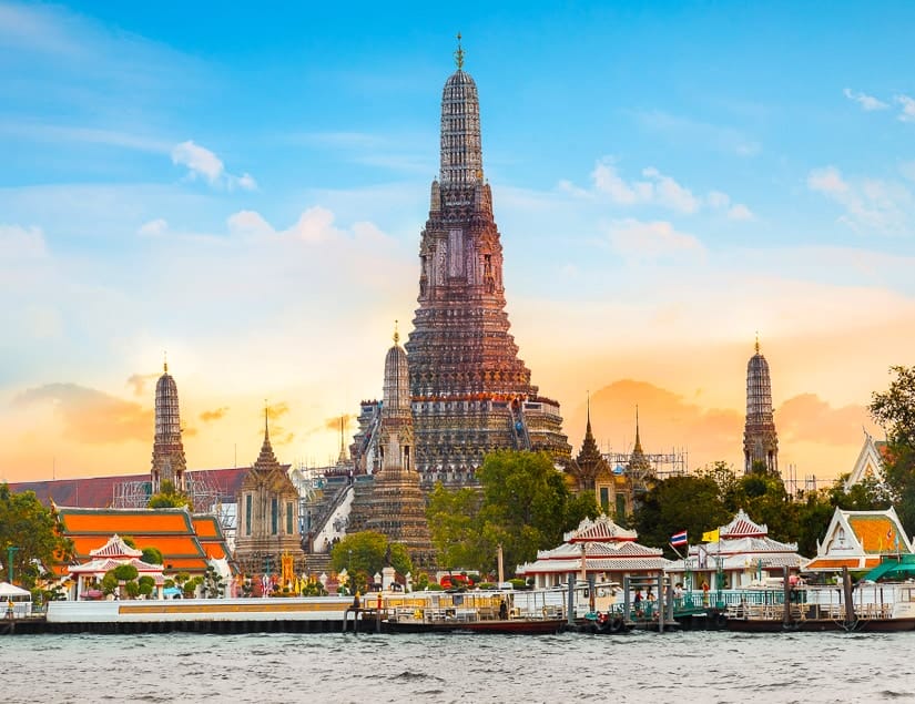 Wat Arun, one of the best temples in Bangkok