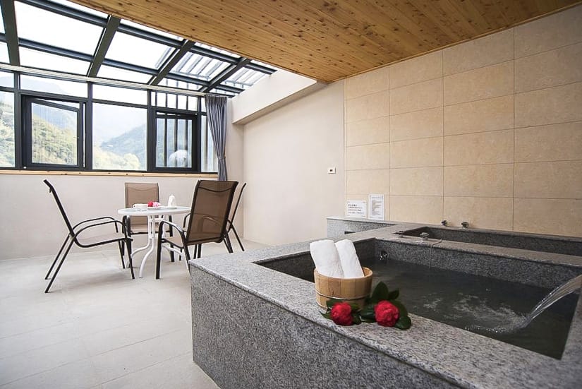 A private hot spring bath tubs at a hot spring hotel in Taian