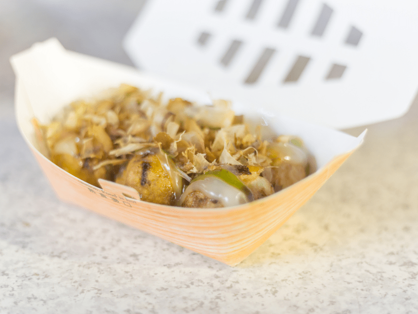 Zhangyu Xiao Wan Zi, or takoyaki, served on the street in Taiwan