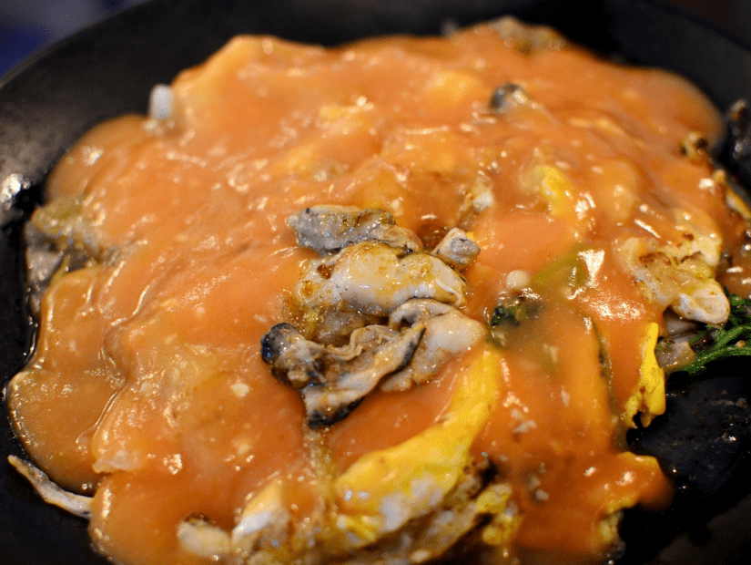 An oyster omelet, one of the most common dishes in Taiwanese cusine