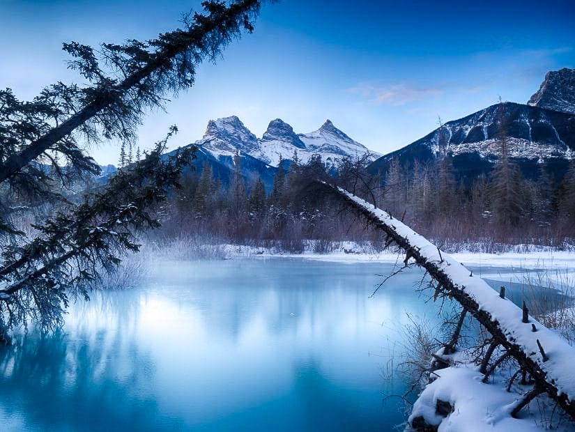 Three Sisters Viewpoint, an easy Canmore winter hike