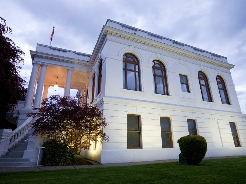 Exterior of the old City Hall of Chilliwack, which contains Chilliwack Museum, in the evening