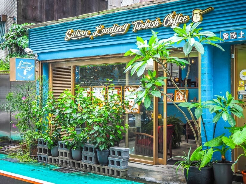 The exterior of a cafe near Yongkang Street, with bright blue walls