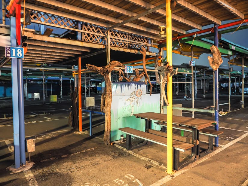 Abandoned food stalls at Kaixuan Night Market