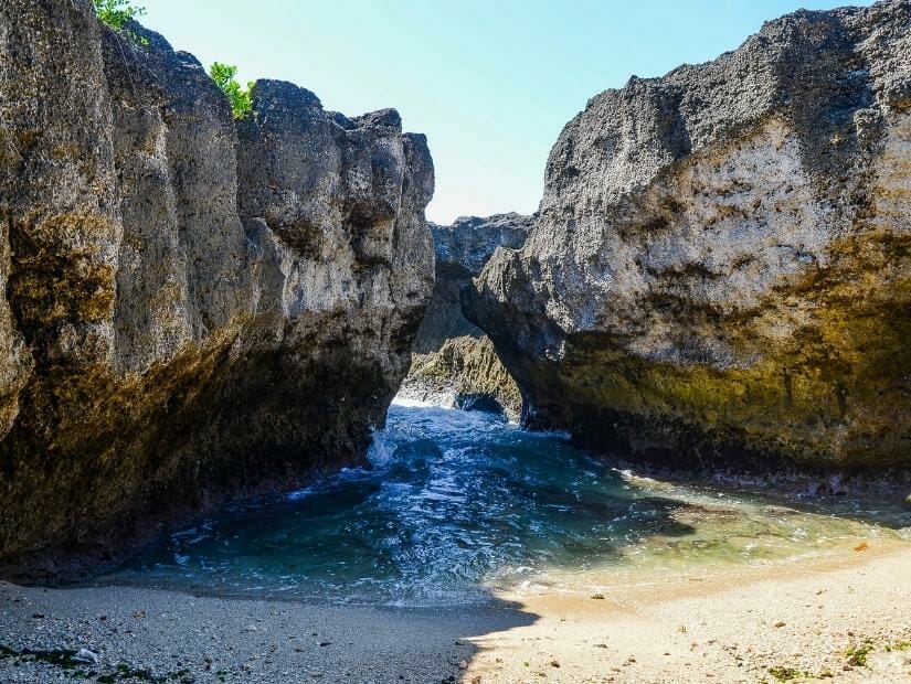 Lobster Cave on Xiaoliuqiu