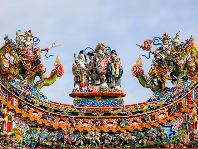 Roof detail on the Dajia Jenn Lan Matsu Temple in Taichung