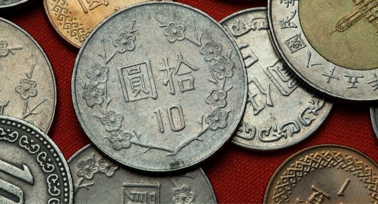 Taiwanese coins, header image for guide to tipping in Taiwan