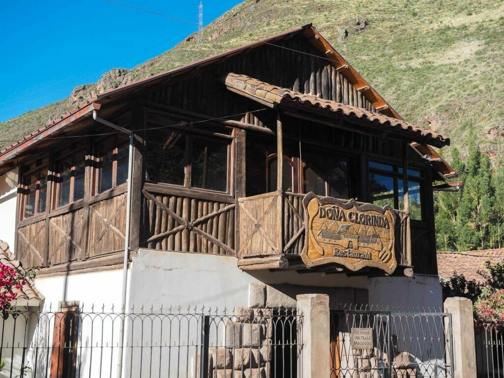 Exterior of Dona Clorinda restaurant in Pisac