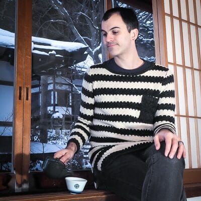 Nick Kembel of Spiritual Travels pouring tea in Japan
